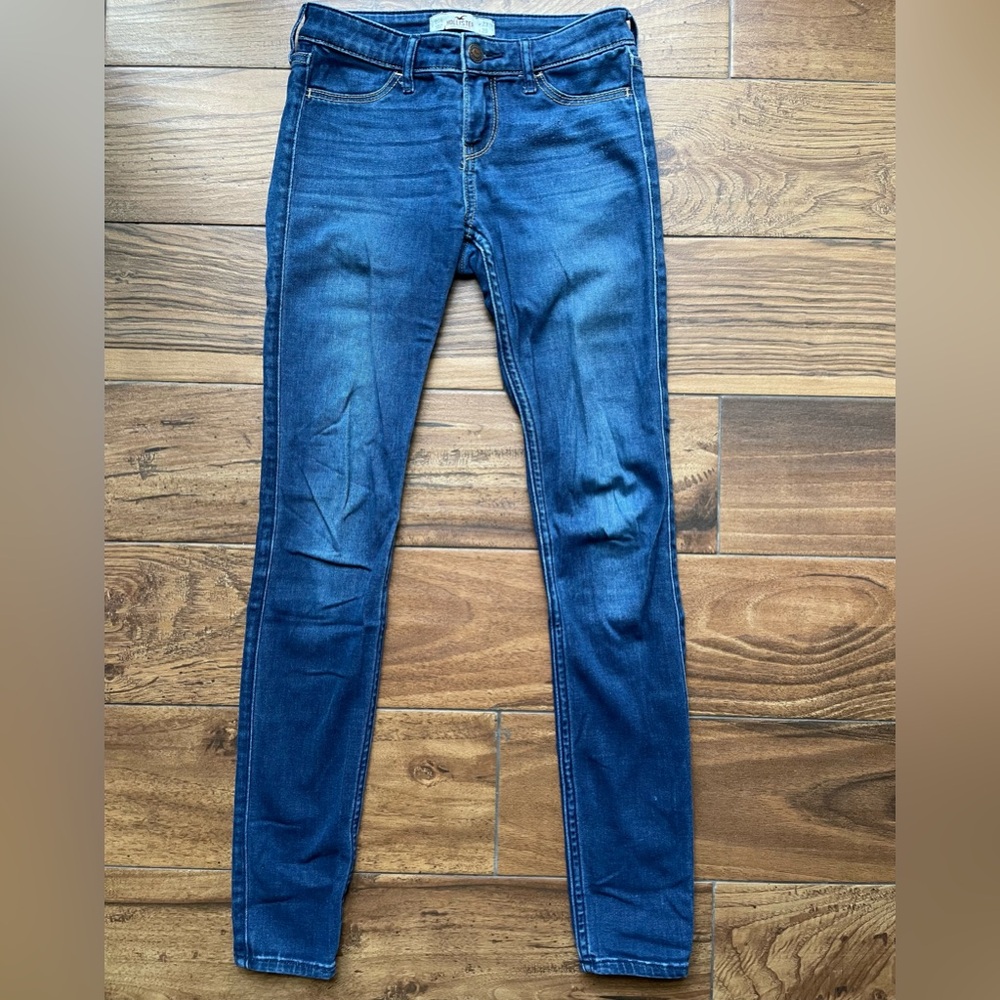 Hollister Co. | Low-Rise | Jean Legging | Medium Wash | 00R
